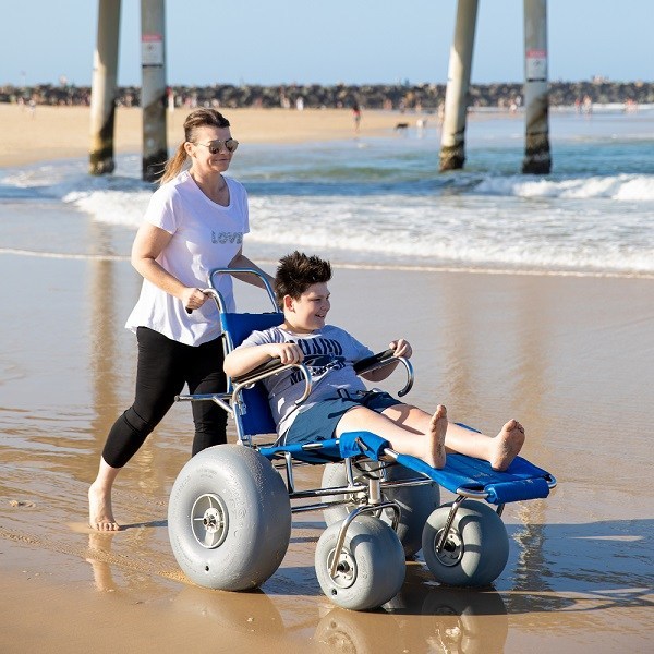 Wheeleez™ Sandcruiser Arazi / Plaj Tekerlekli Sandalyesi